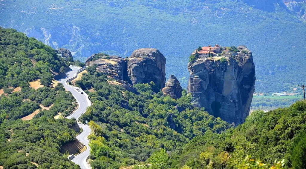 Tour Argolide, Olympia, Delfi e Monasteri delle Meteore 4 giorni con guida in italiano